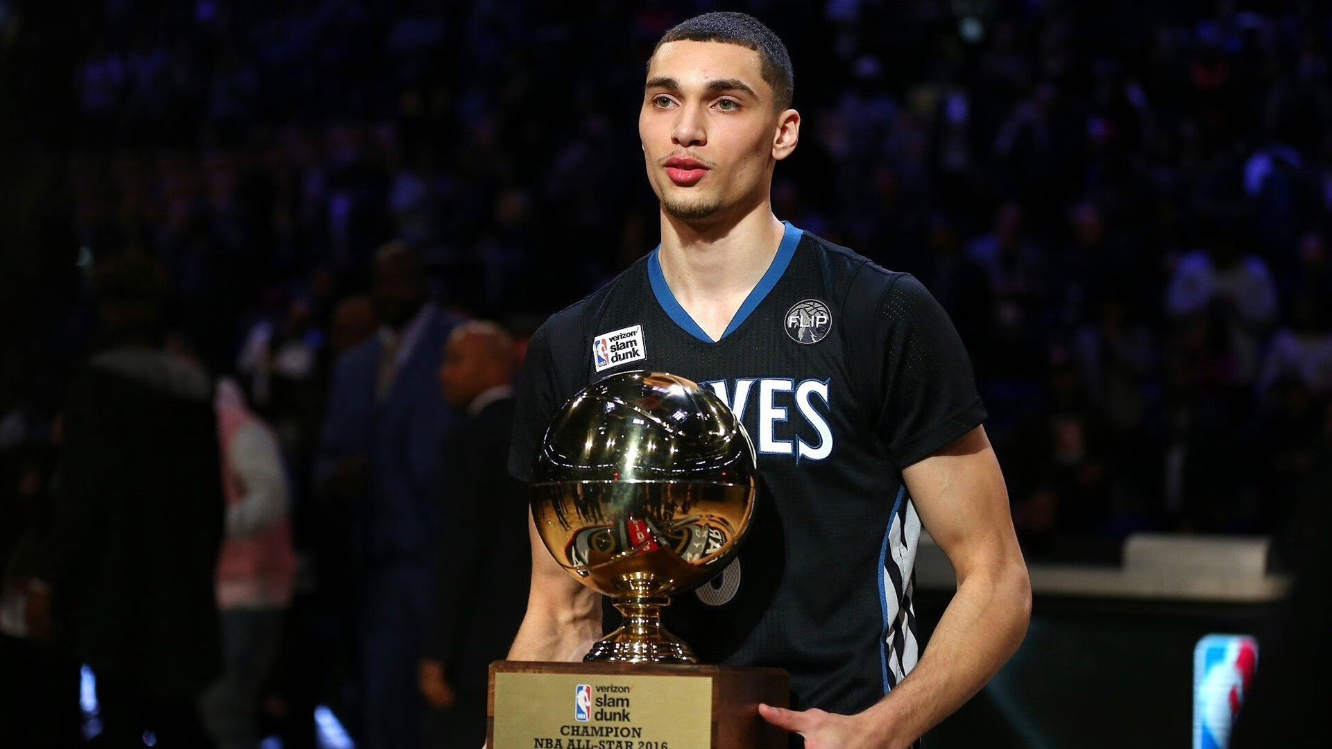 _AI裁判系统的应用与未来_，ai裁判最早