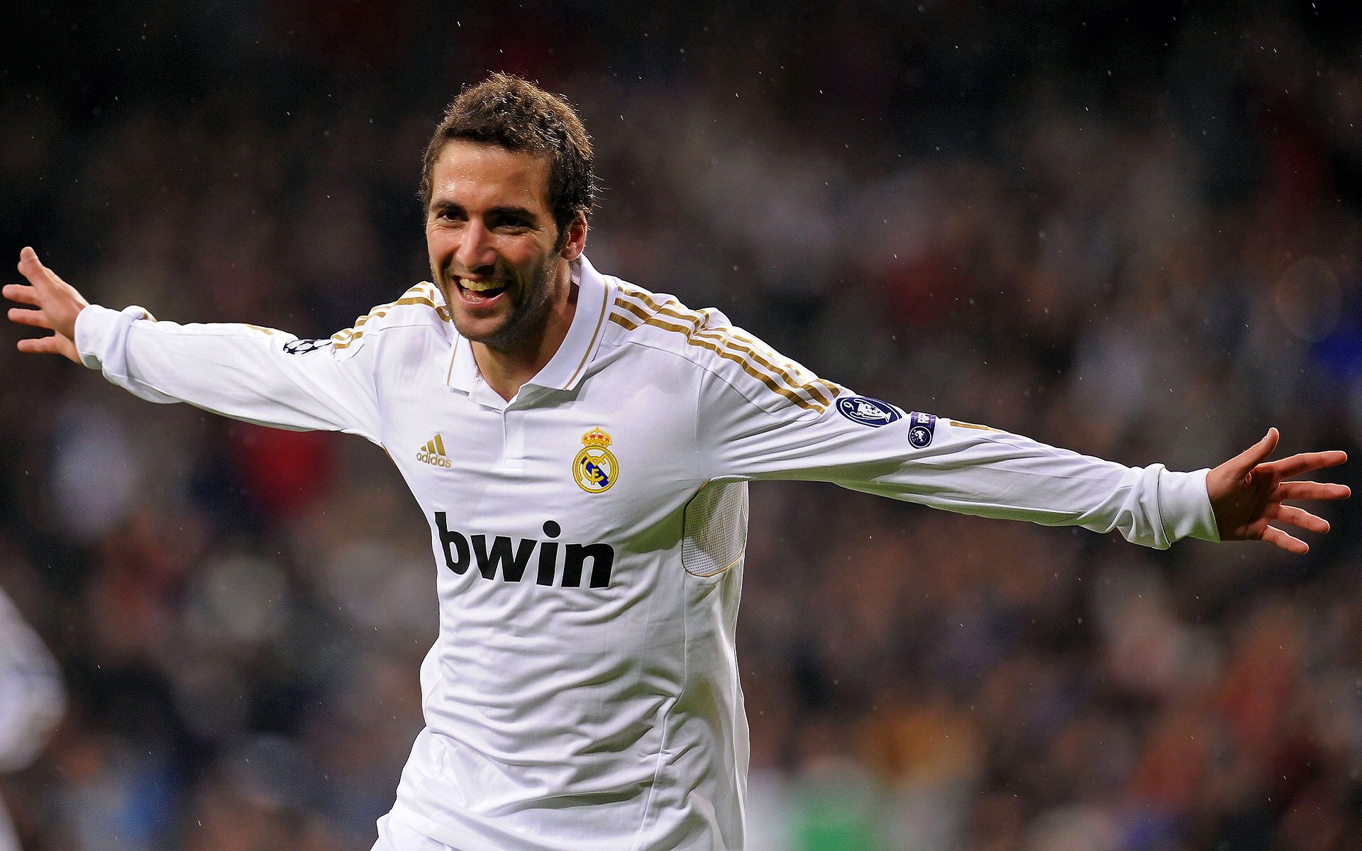 意甲球队不断引入新科技，提升训练效率，意甲球队实力